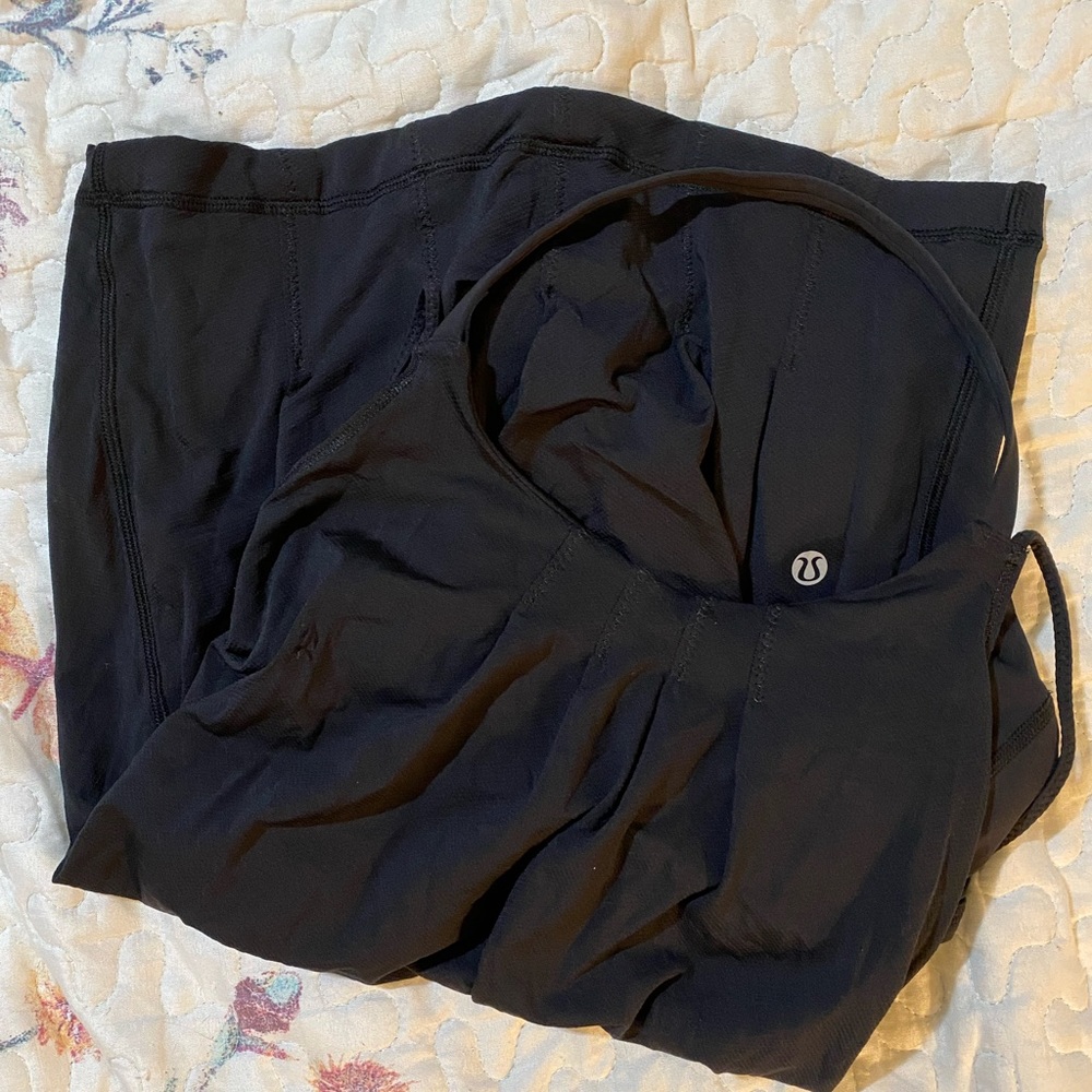 Lululemon workout tank